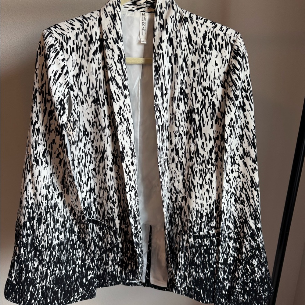 Mural Monochrome Abstract Blazer